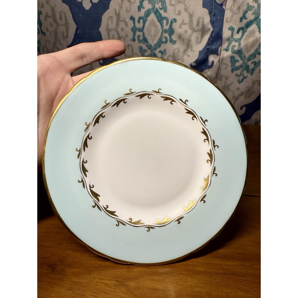 Vintage Tuscan Fine English Bone China Westminster Blue Plate With Gold Trim